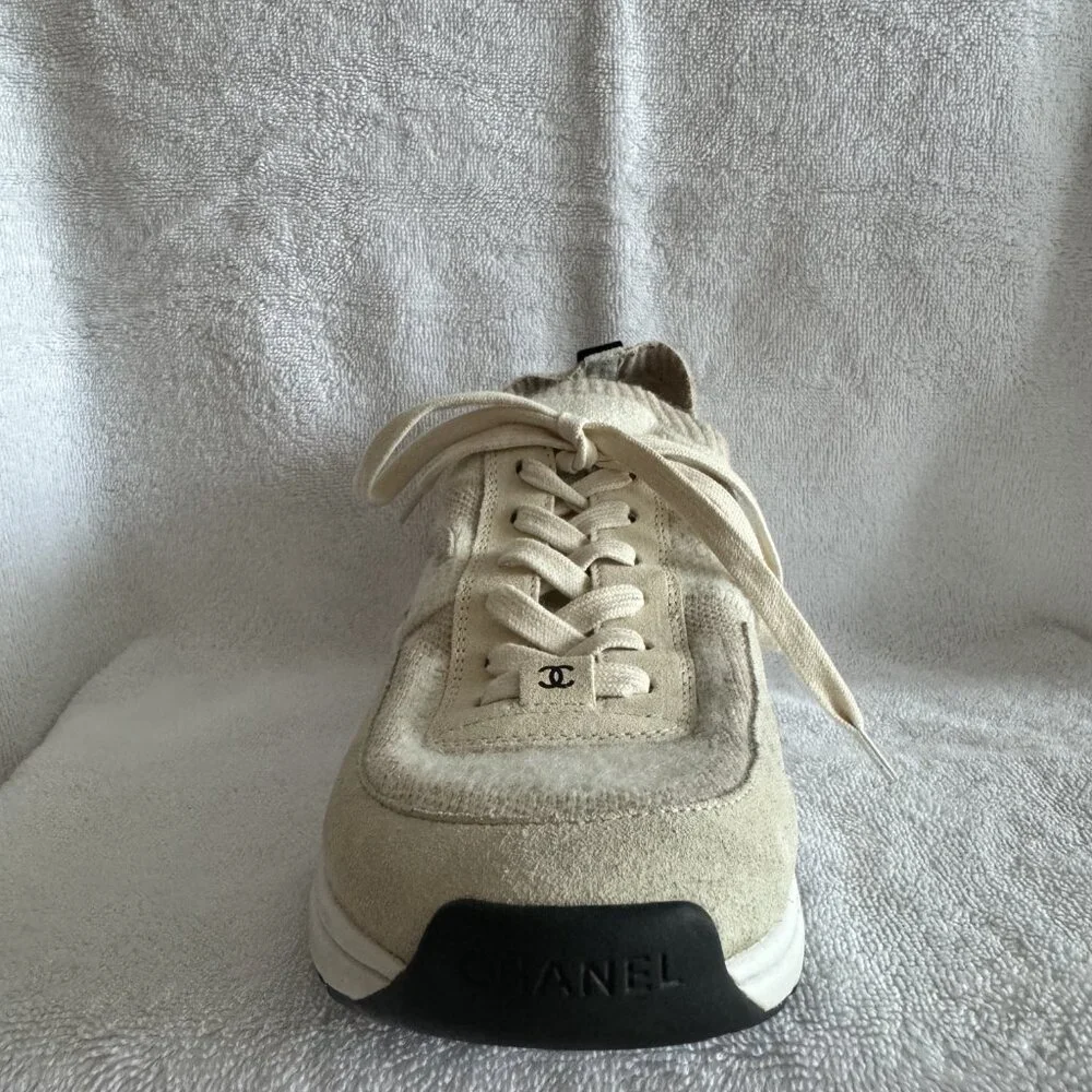 CHANEL WOMEN’S CC LOW-TOP SNEAKERS SUEDE AND KNIT FABRIC 42 - Picture 5 of 13